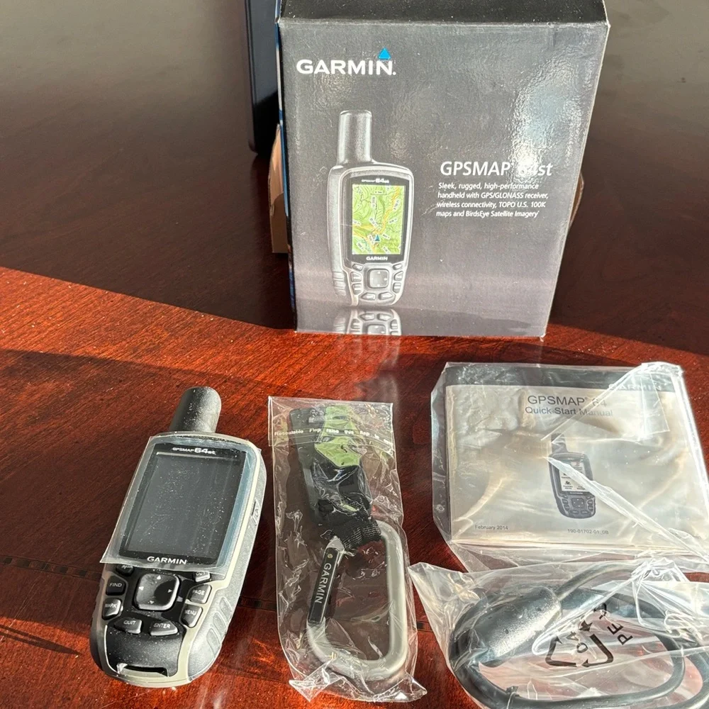 Garmin GPSMAP 64st Handheld Device - Black and Gray - Picture 3 of 3